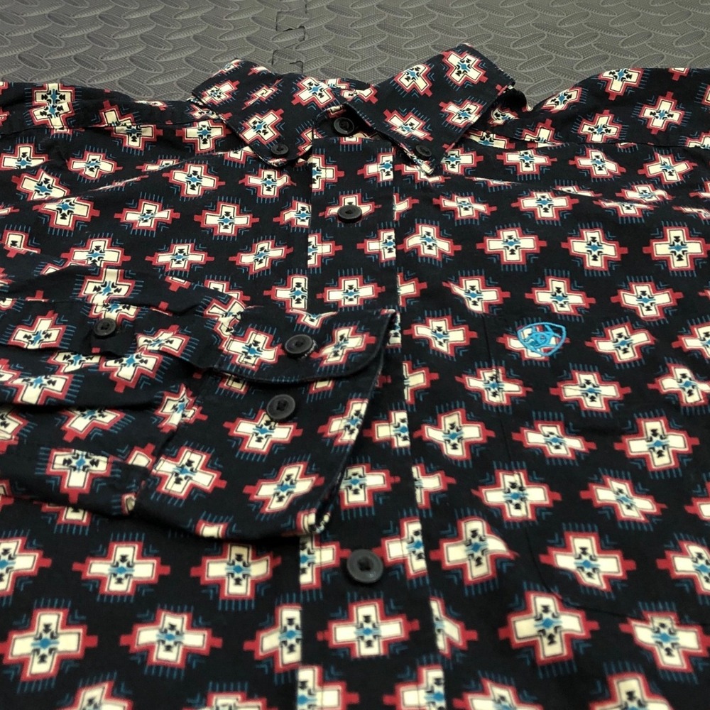 Ariat Kasey Classic LS Shirt Mens M Black Southwestern Geometric Button Down